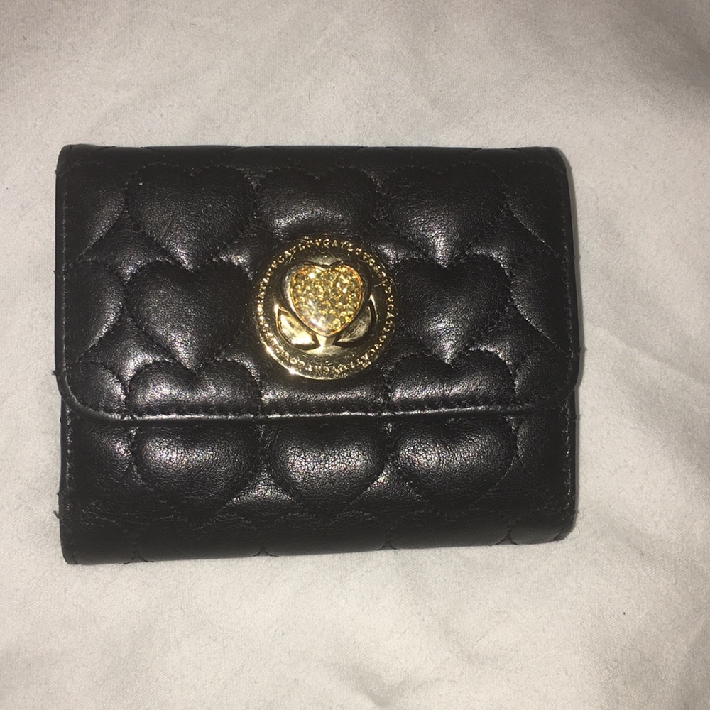 LOVE CAT Quilted Trifold Black Wallet